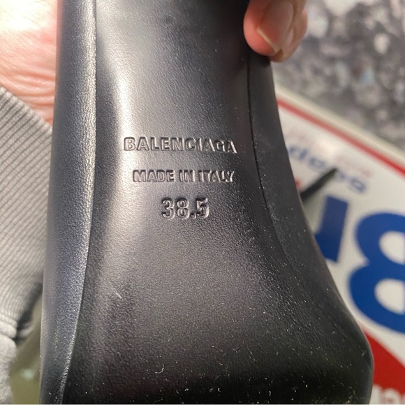 Balenciaga open toe heels - Picture 7 of 7